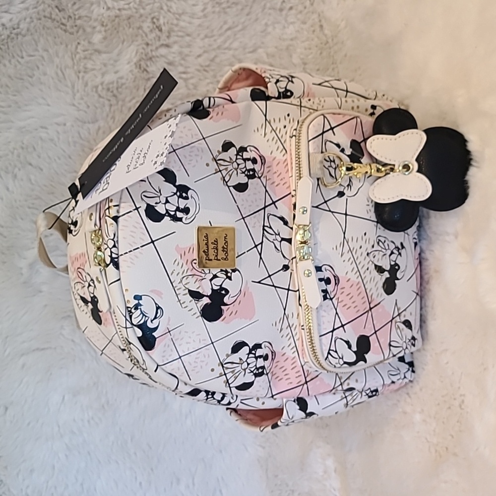 Brand NEW W/ TAGS Disney x Petunia Pickle Bottom Diaper Backpack Minnie Mouse 🩷